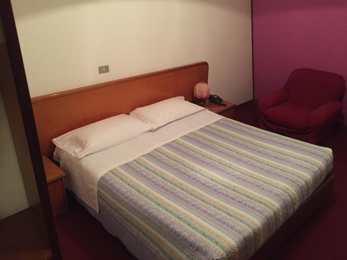 Hotel Pamela San Pietro in Casale Extérieur photo